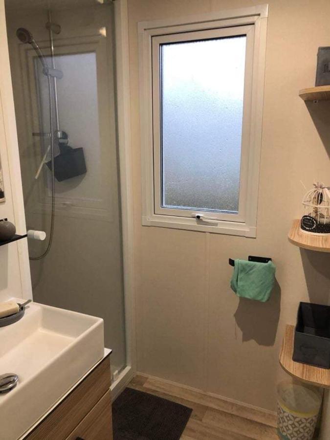 Mobil Home Neuf 6/8 Pers Biville-sur-Mer Exterior foto